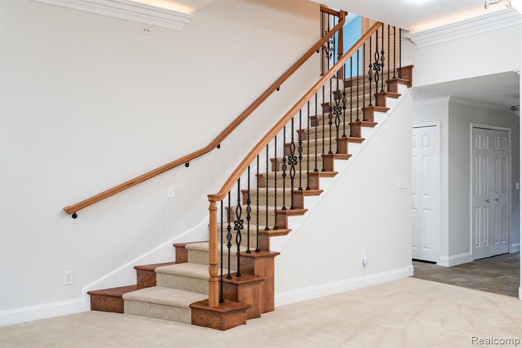 1220 Autumn Drive # 76