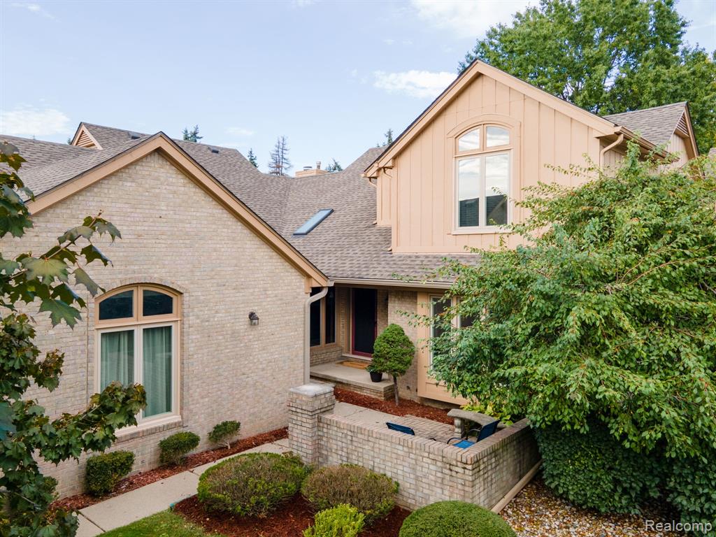 1220 Autumn Drive # 76