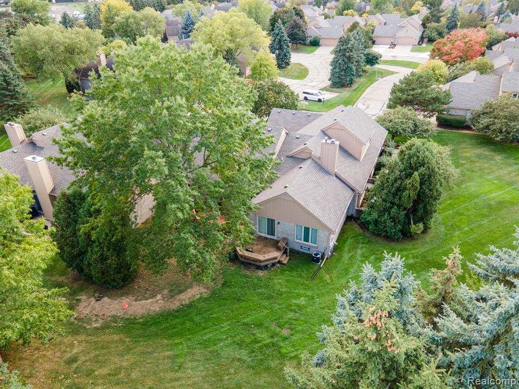 1220 Autumn Drive # 76