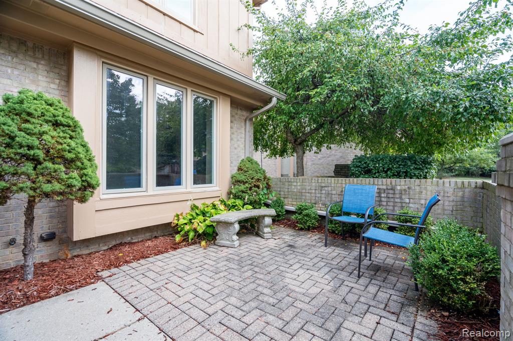 1220 Autumn Drive # 76