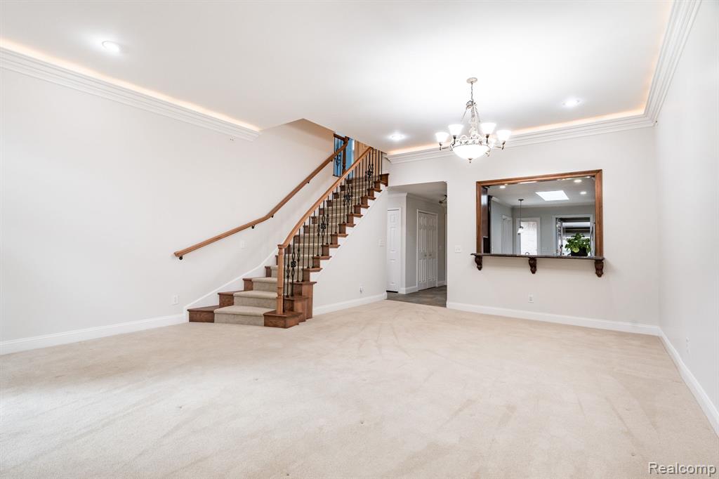 1220 Autumn Drive # 76