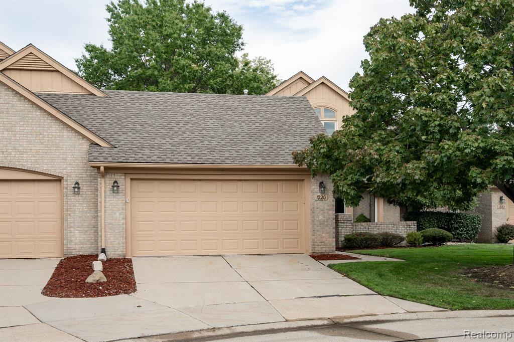 1220 Autumn Drive # 76