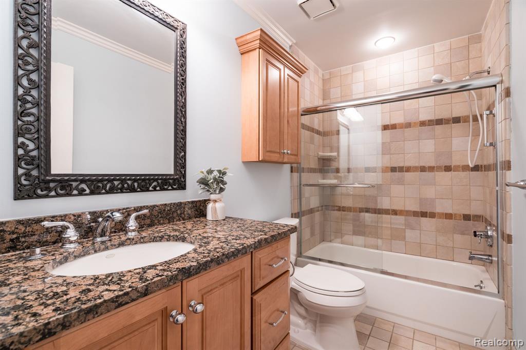 1220 Autumn Drive # 76