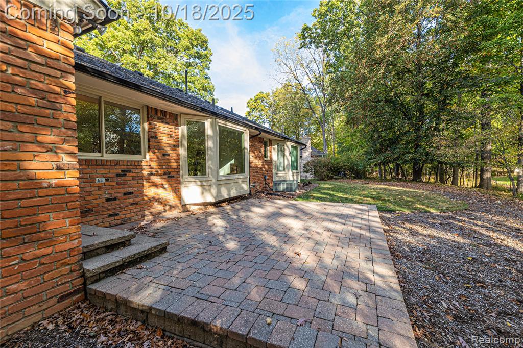 448 Streamview Court