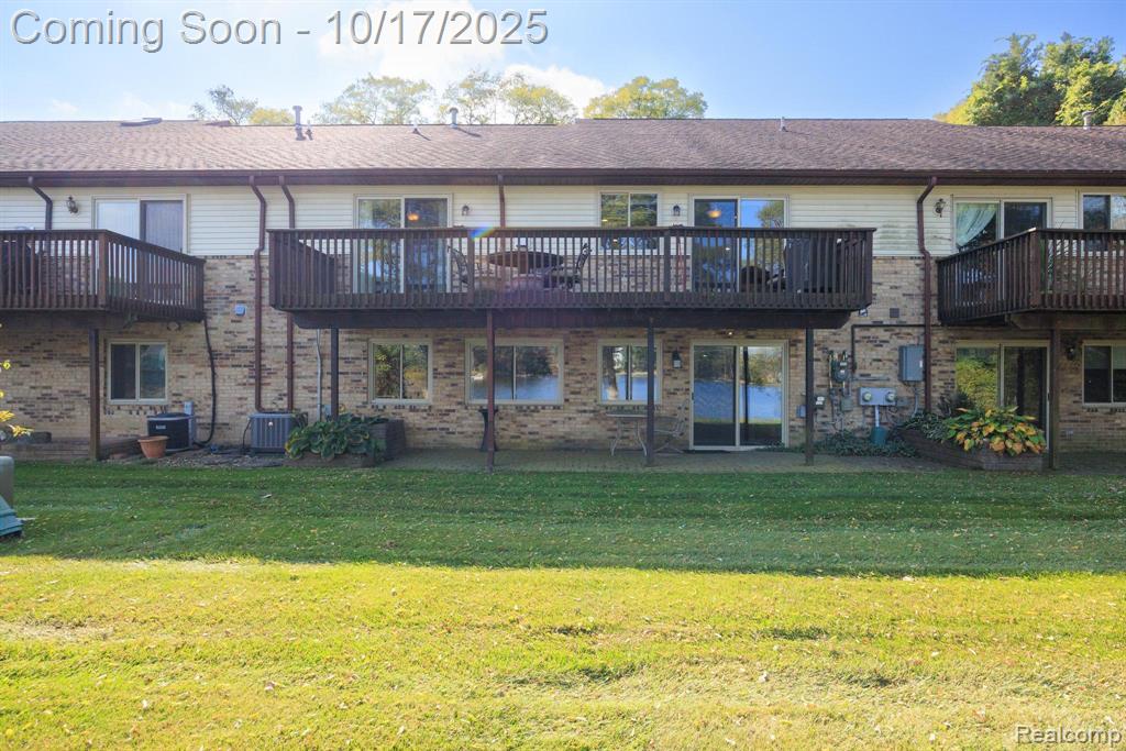 7109 Bluewater Drive