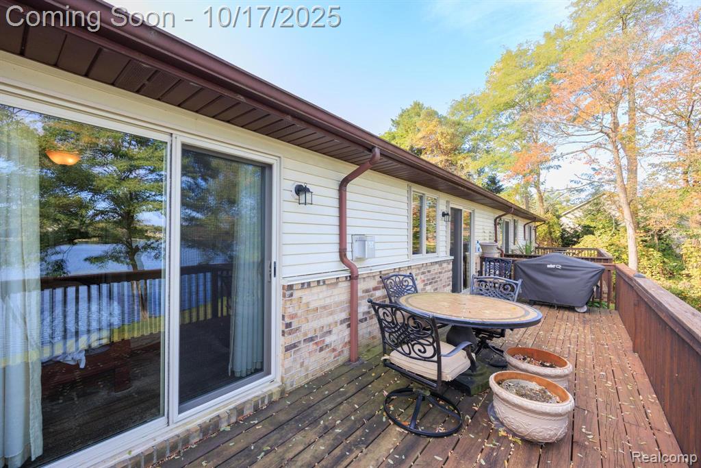 7109 Bluewater Drive