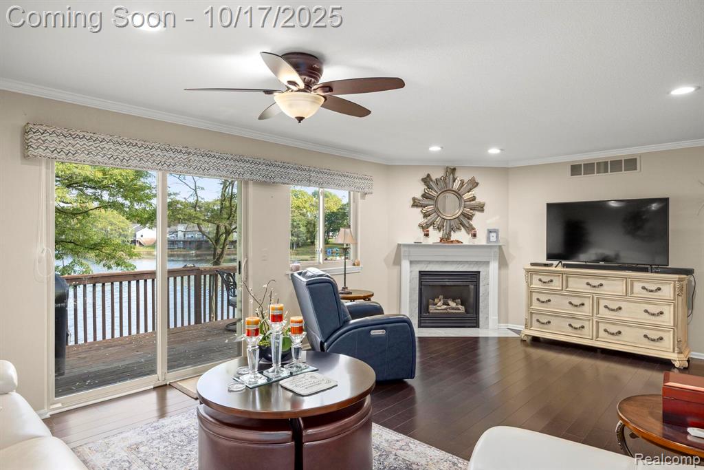 7109 Bluewater Drive