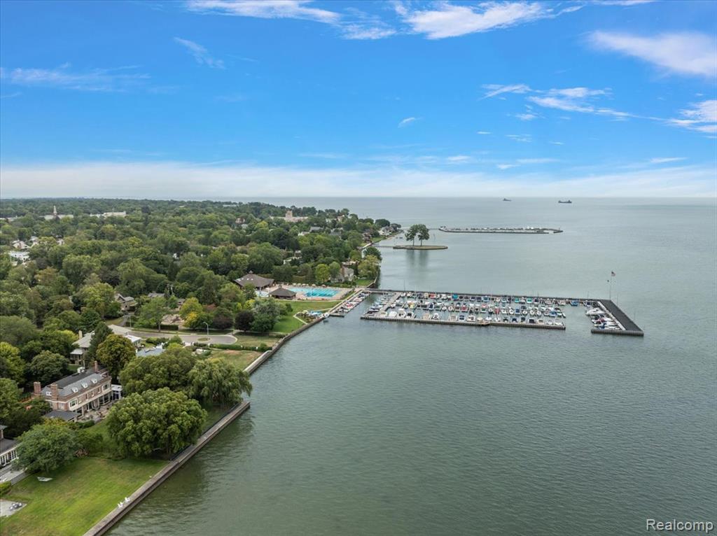 386 Notre Dame Street, Grosse Pointe