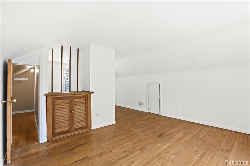 19357 Blackstone Street, Detroit