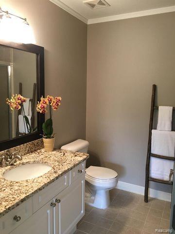 3609 Oakmonte Boulevard, Rochester