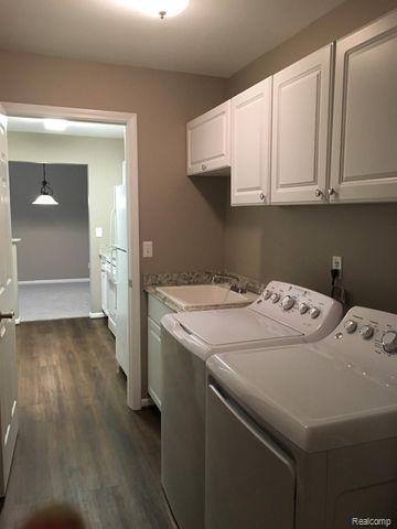 3609 Oakmonte Boulevard, Rochester