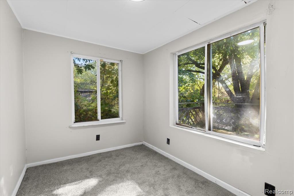 11856 Kilbourne Street