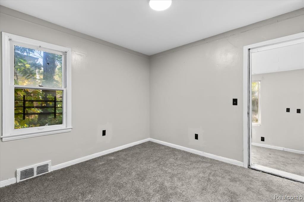 11856 Kilbourne Street