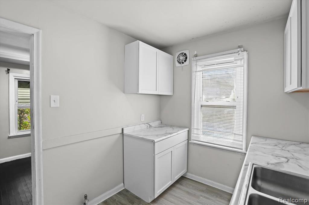 20045 Greenlawn Street