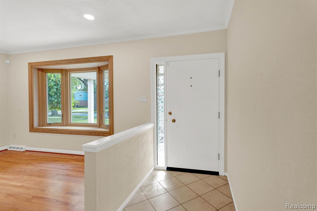 32930 Coventry Place