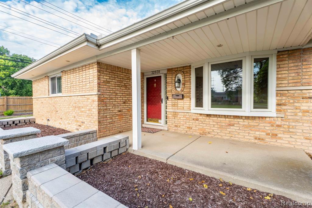 32930 Coventry Place