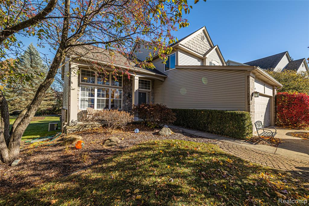 3654 Briarbrooke Lane