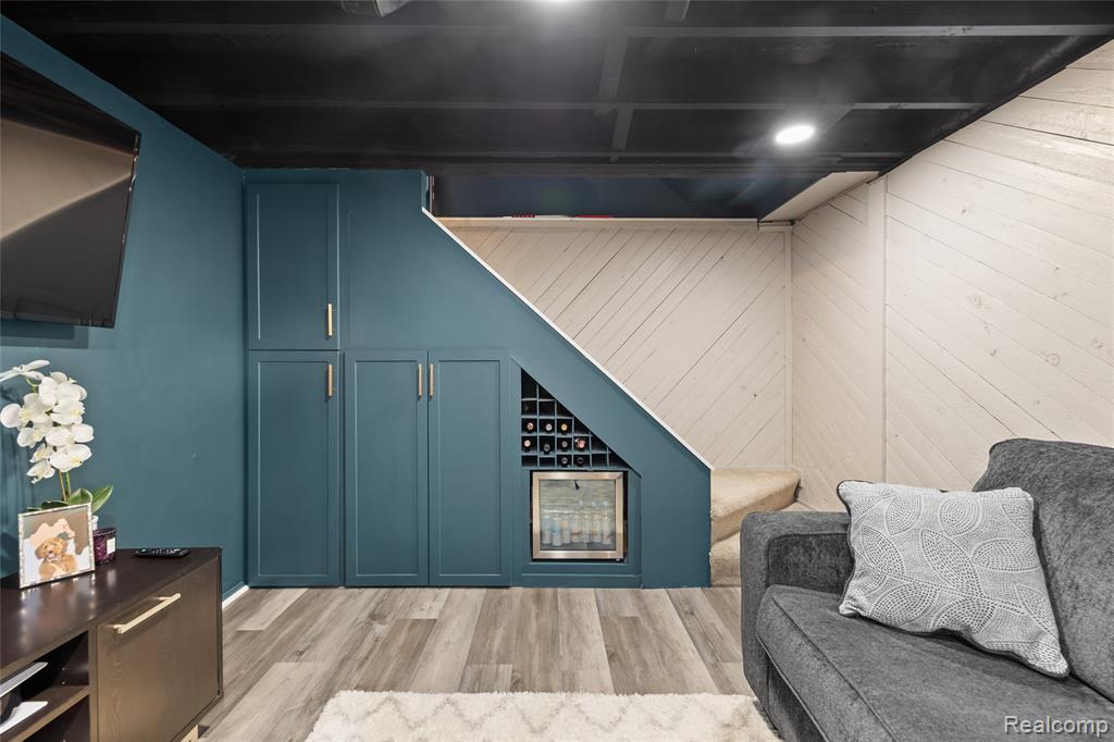 16217 Birwood Avenue