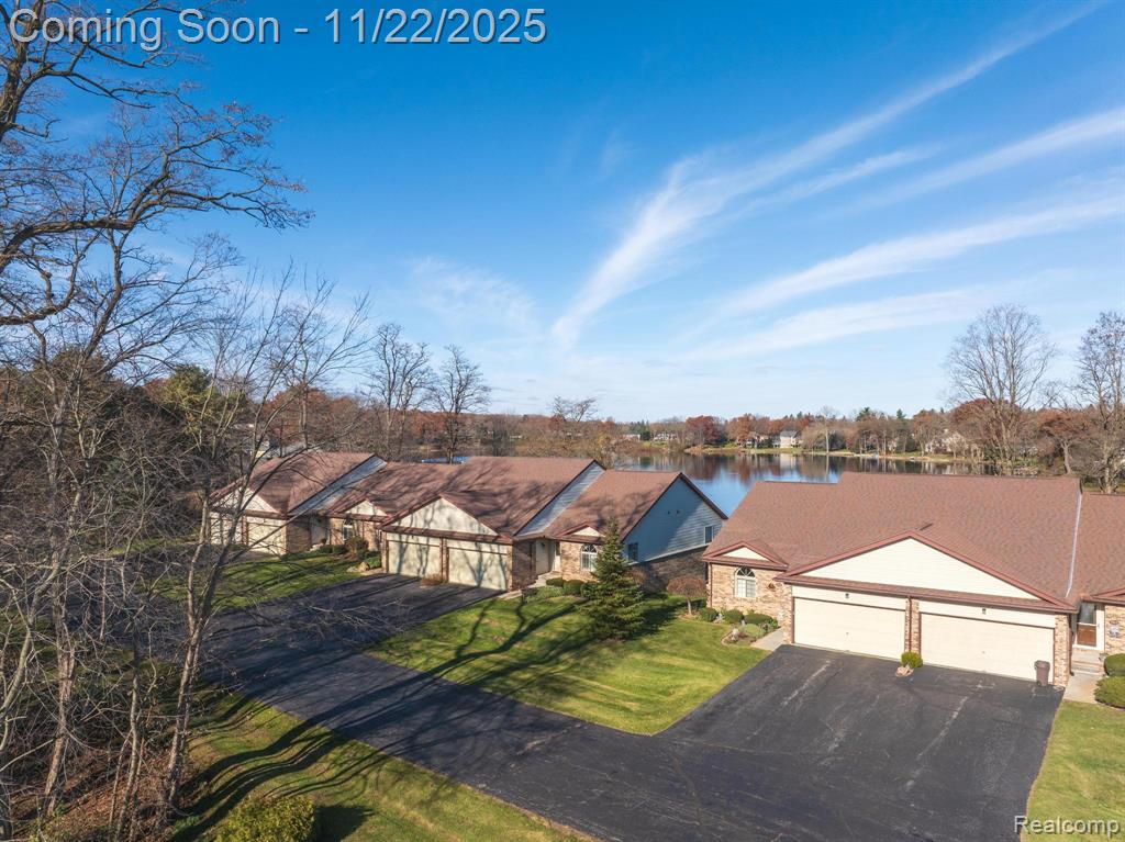 7121 Bluewater Drive