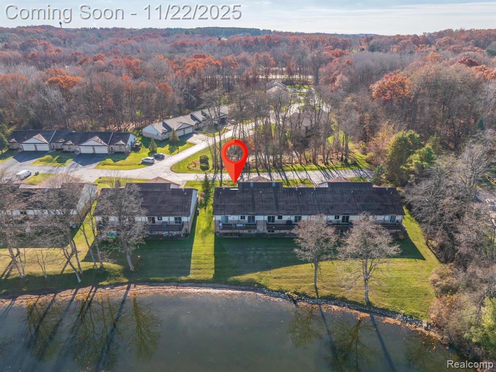 7121 Bluewater Drive