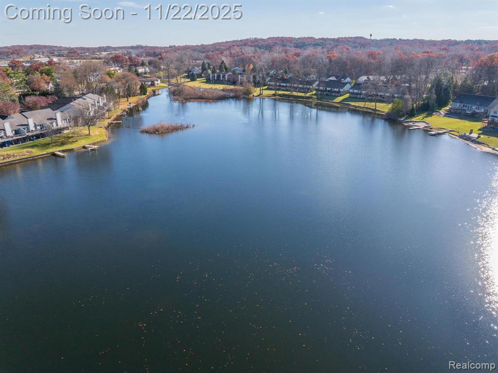 7121 Bluewater Drive