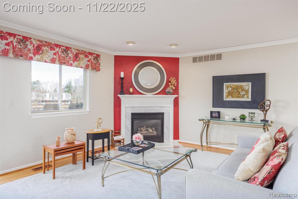 7121 Bluewater Drive