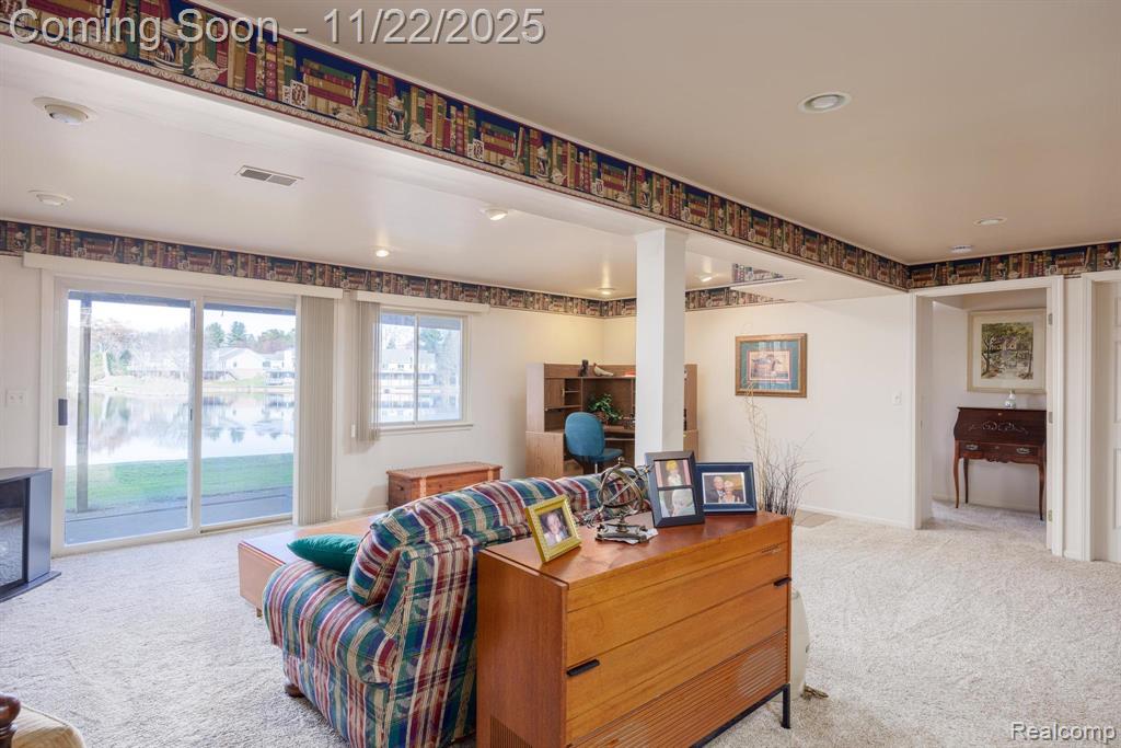 7121 Bluewater Drive