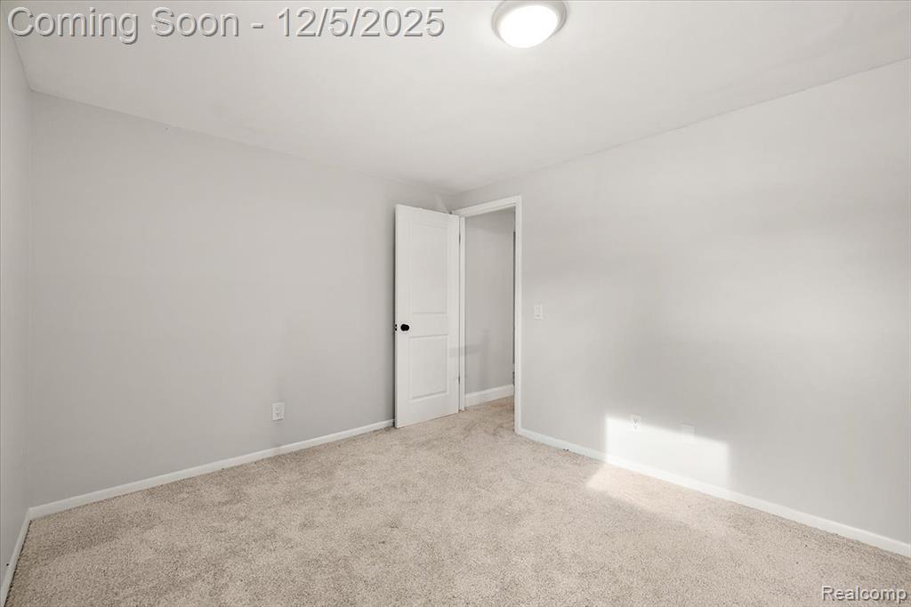 21622 Riverview Drive