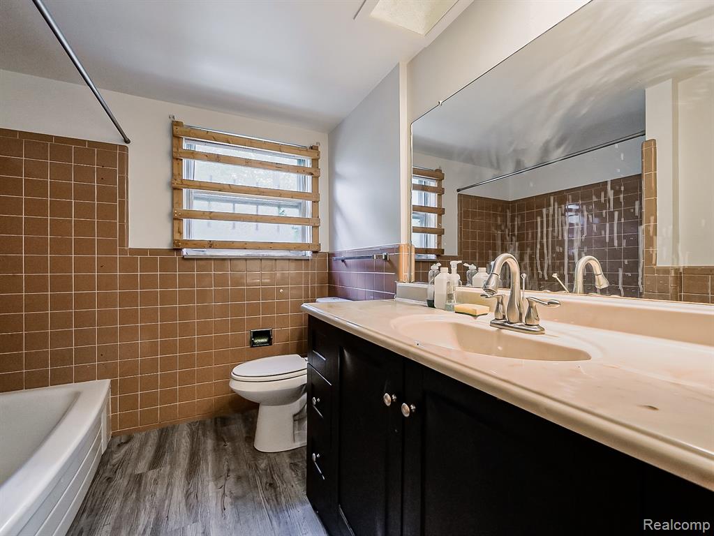 4519 Marseilles Street