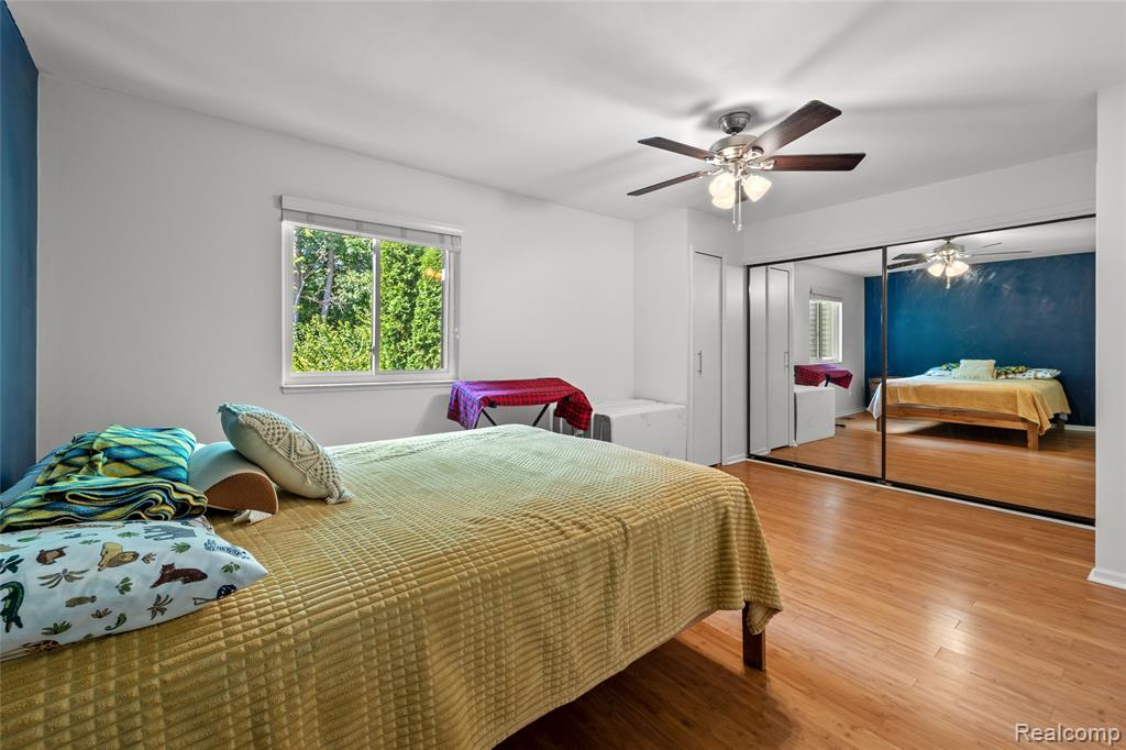 1570 Streamwood Court