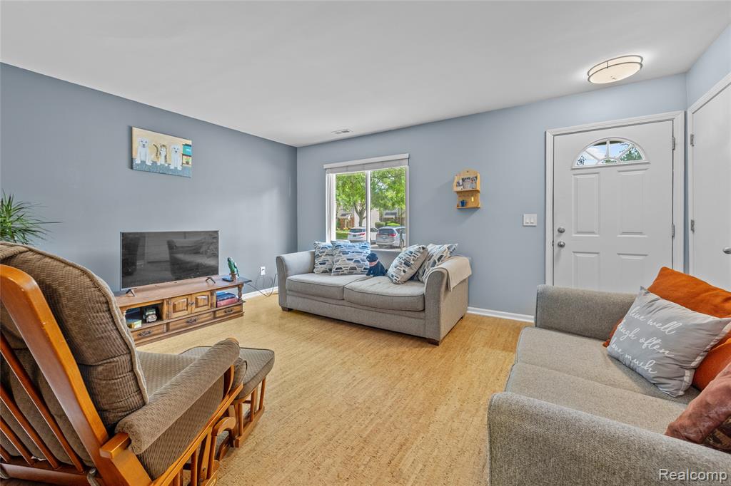 1570 Streamwood Court