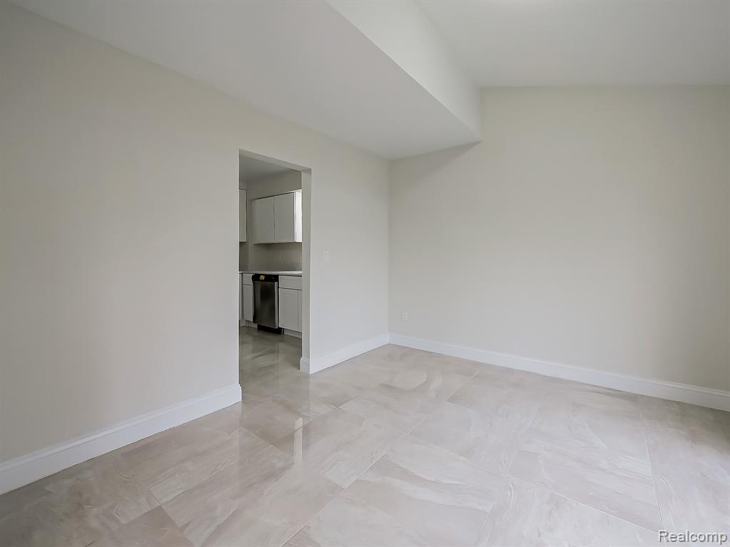 1730 E Woodruff Avenue