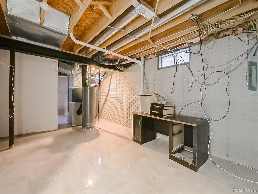 1730 E Woodruff Avenue