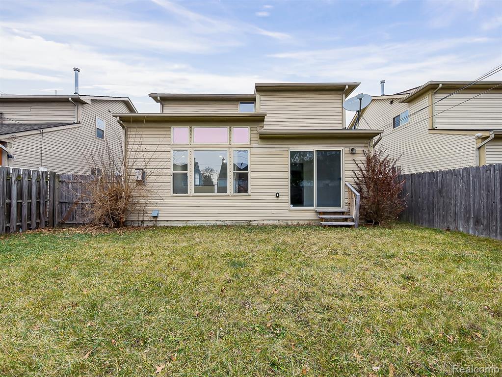 1730 E Woodruff Avenue