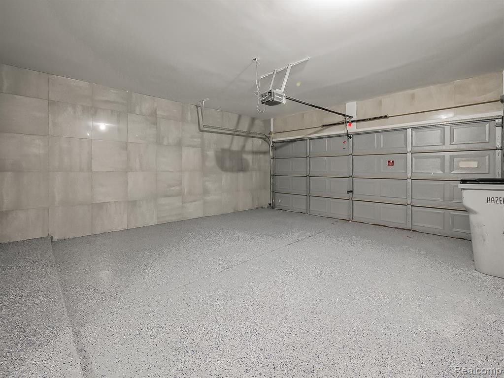 1730 E Woodruff Avenue