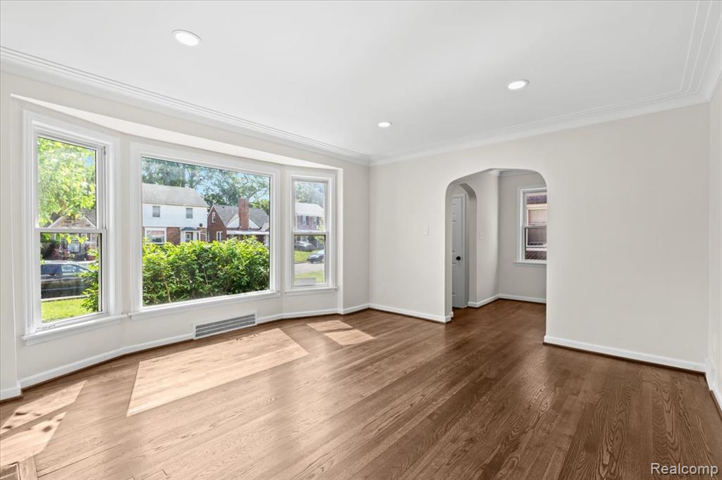 18639 Kentucky Street