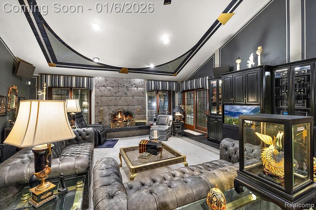 7310 Sandy Creek Lane