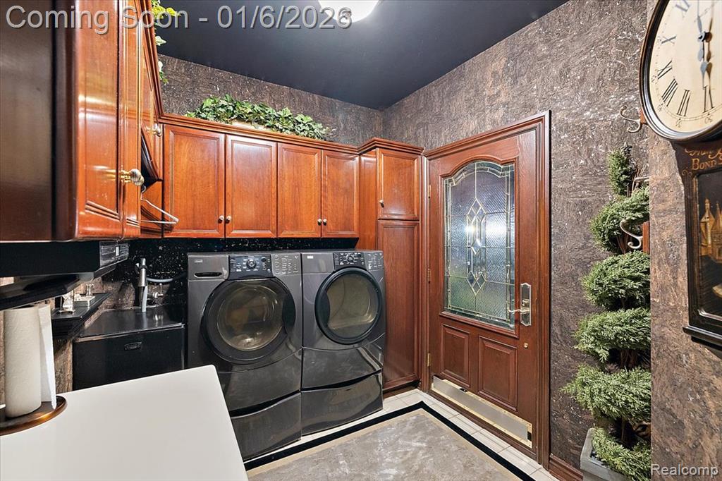 7310 Sandy Creek Lane