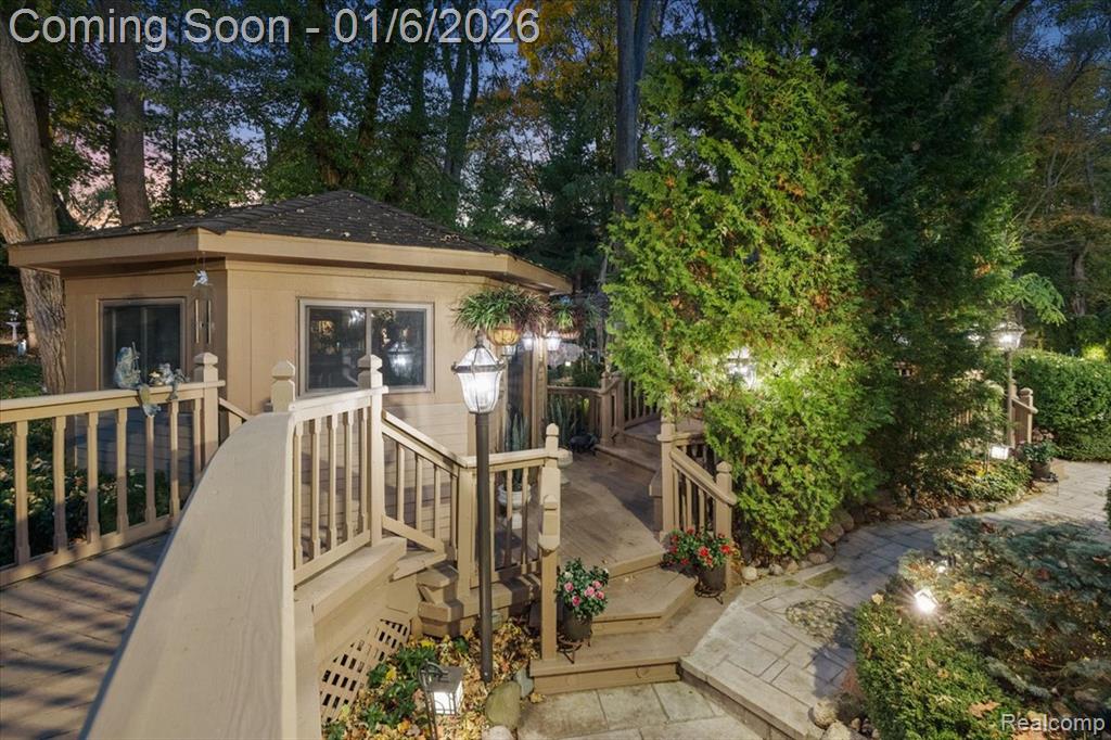 7310 Sandy Creek Lane