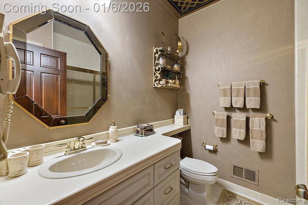 7310 Sandy Creek Lane