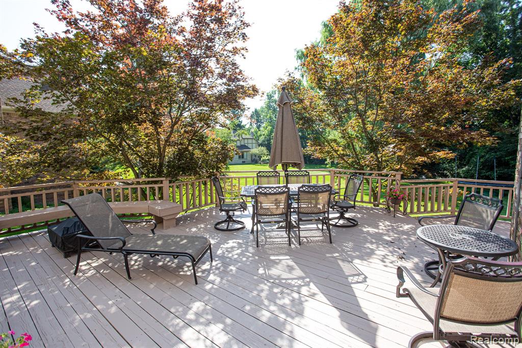 3349 Rocky Crest Drive