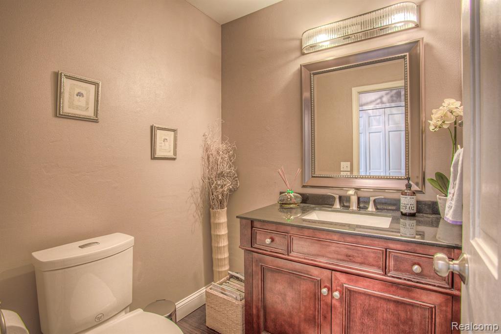 3349 Rocky Crest Drive