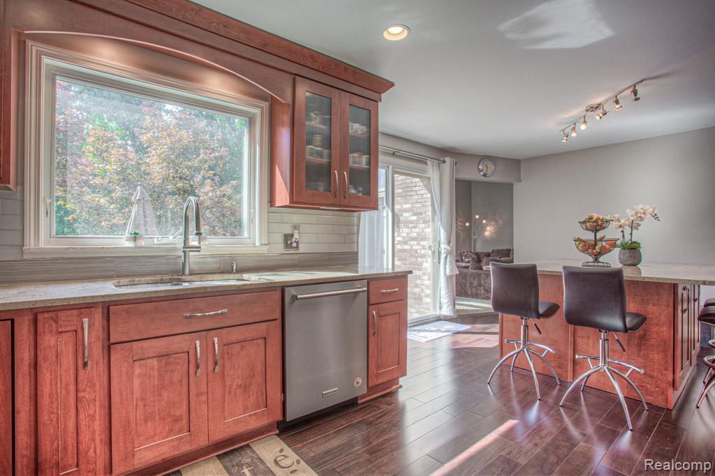 3349 Rocky Crest Drive