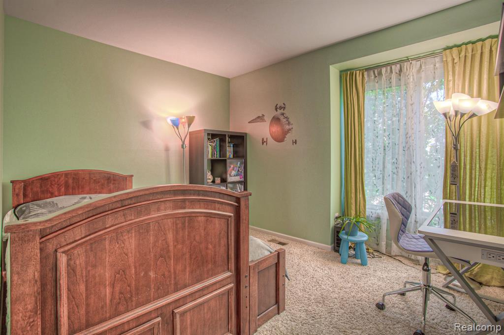 3349 Rocky Crest Drive