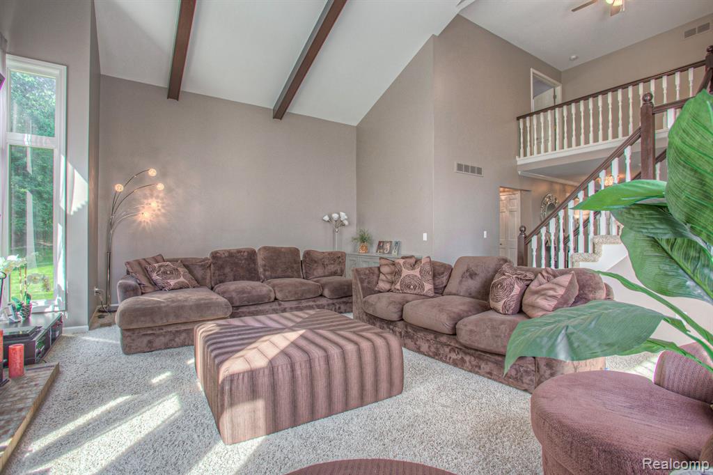 3349 Rocky Crest Drive