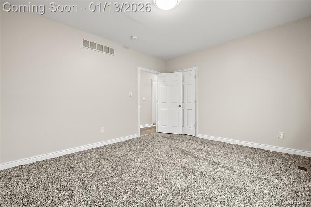 2080 Gladstone Street