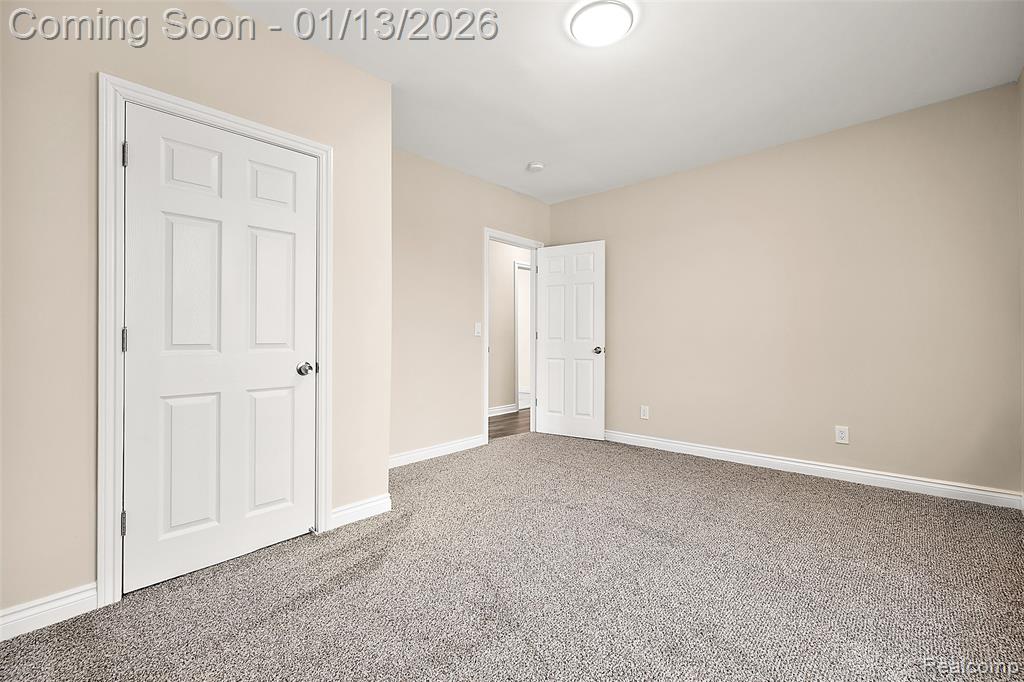 2080 Gladstone Street