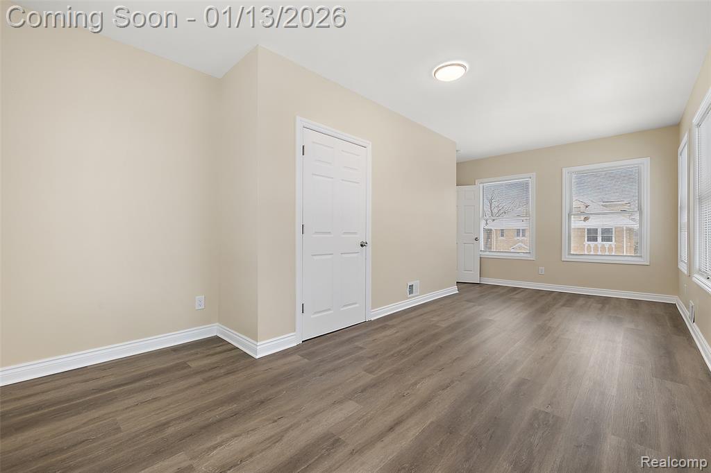 2080 Gladstone Street