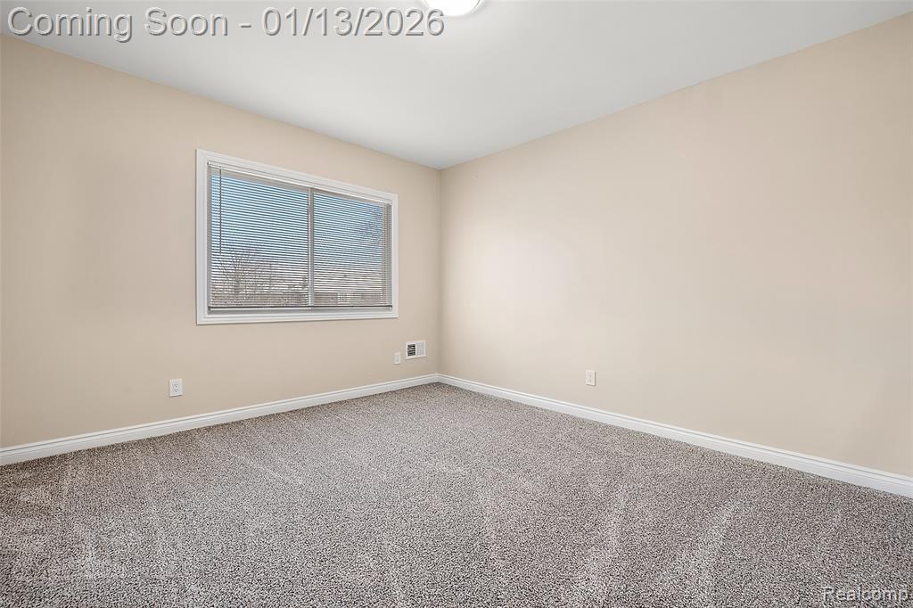 2080 Gladstone Street