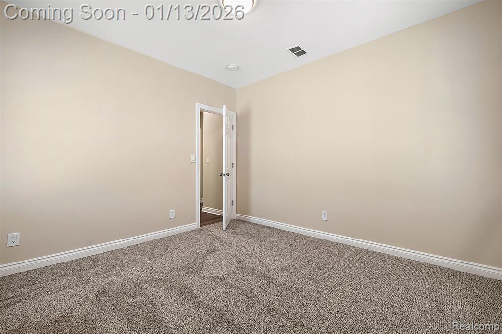 2080 Gladstone Street